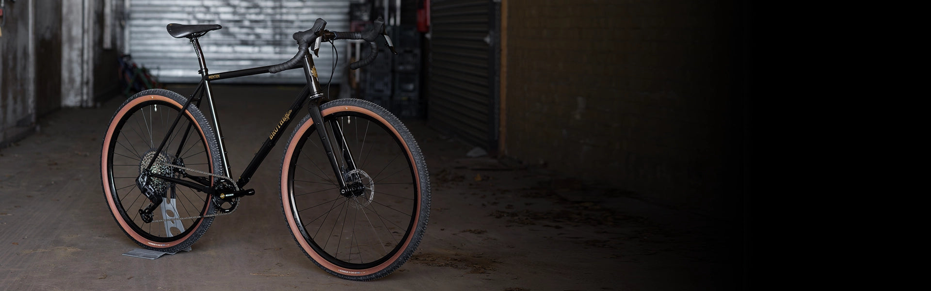 slider image slider_item_b66BQ