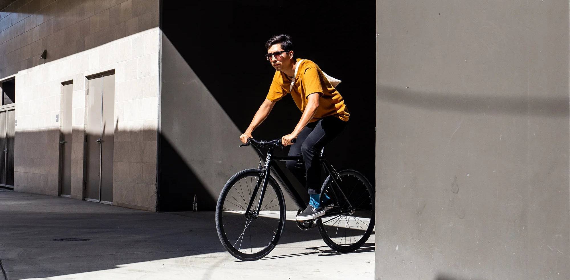 Miesto dviratis kasdienai ir savaitgalio pasivažinėjimams